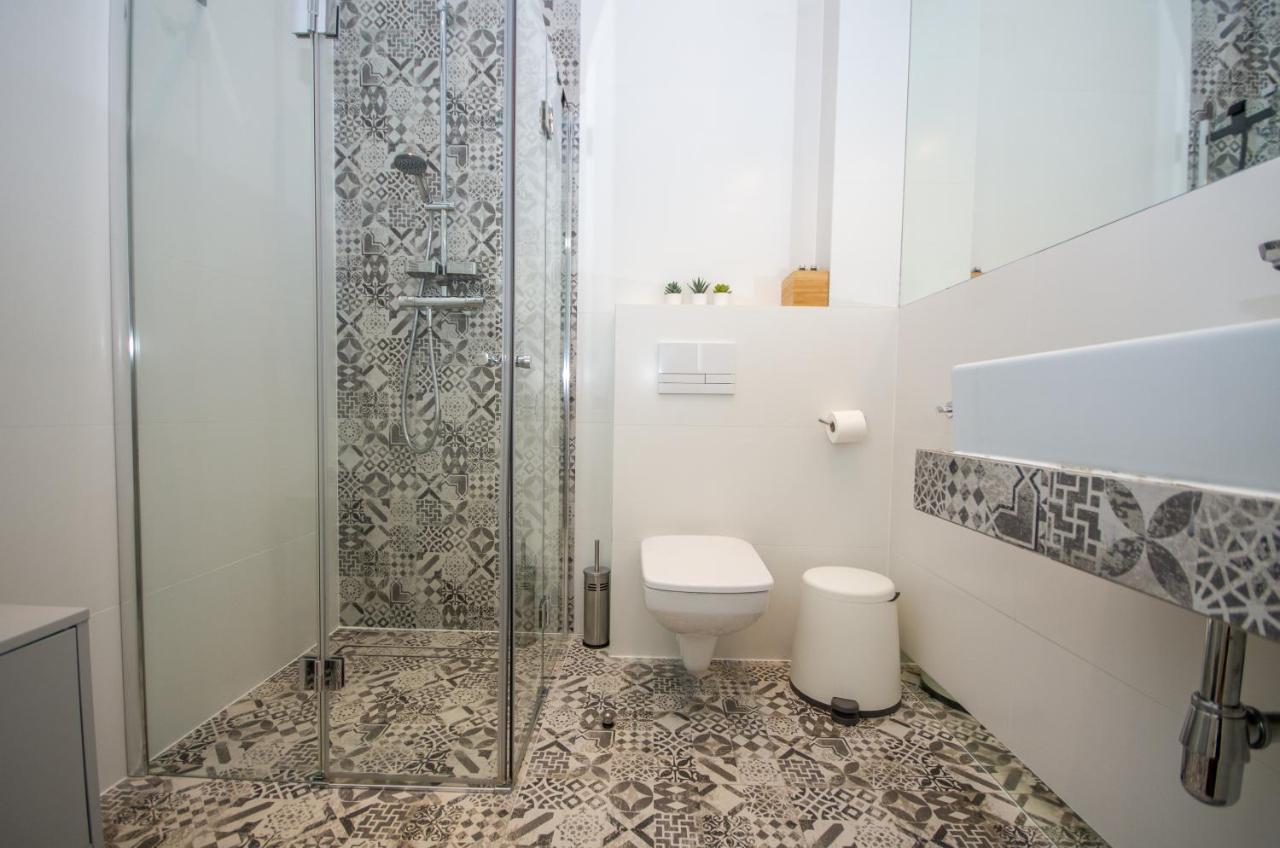 Inpoint Wielopole 32 Boutique Apartments Old Town&Kazimierz District Краків Екстер'єр фото
