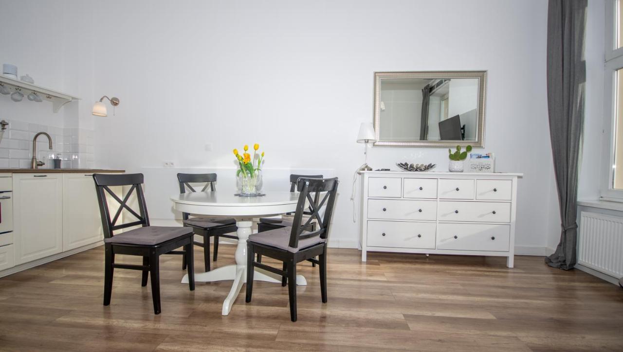 Inpoint Wielopole 32 Boutique Apartments Old Town&Kazimierz District Краків Екстер'єр фото